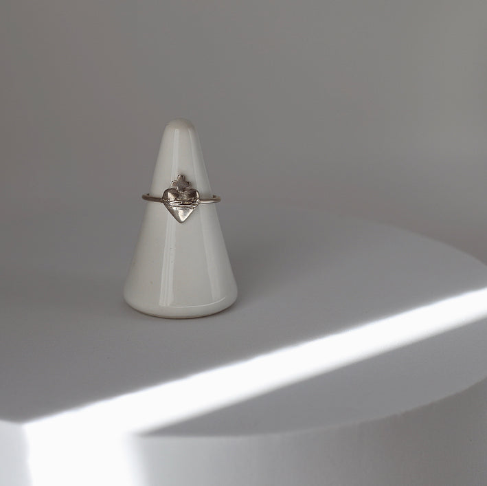 Sacred Heart Ring in 925 Sterling Silver