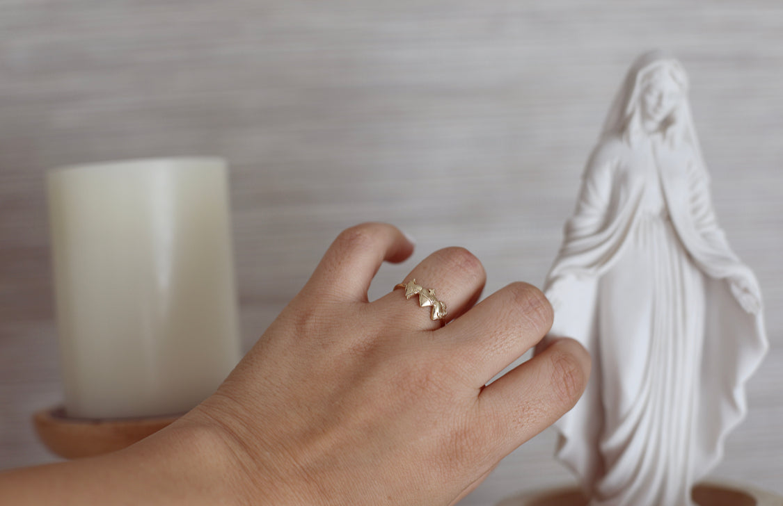 Holy Family Hearts® Ring in 14k Yellow Gold