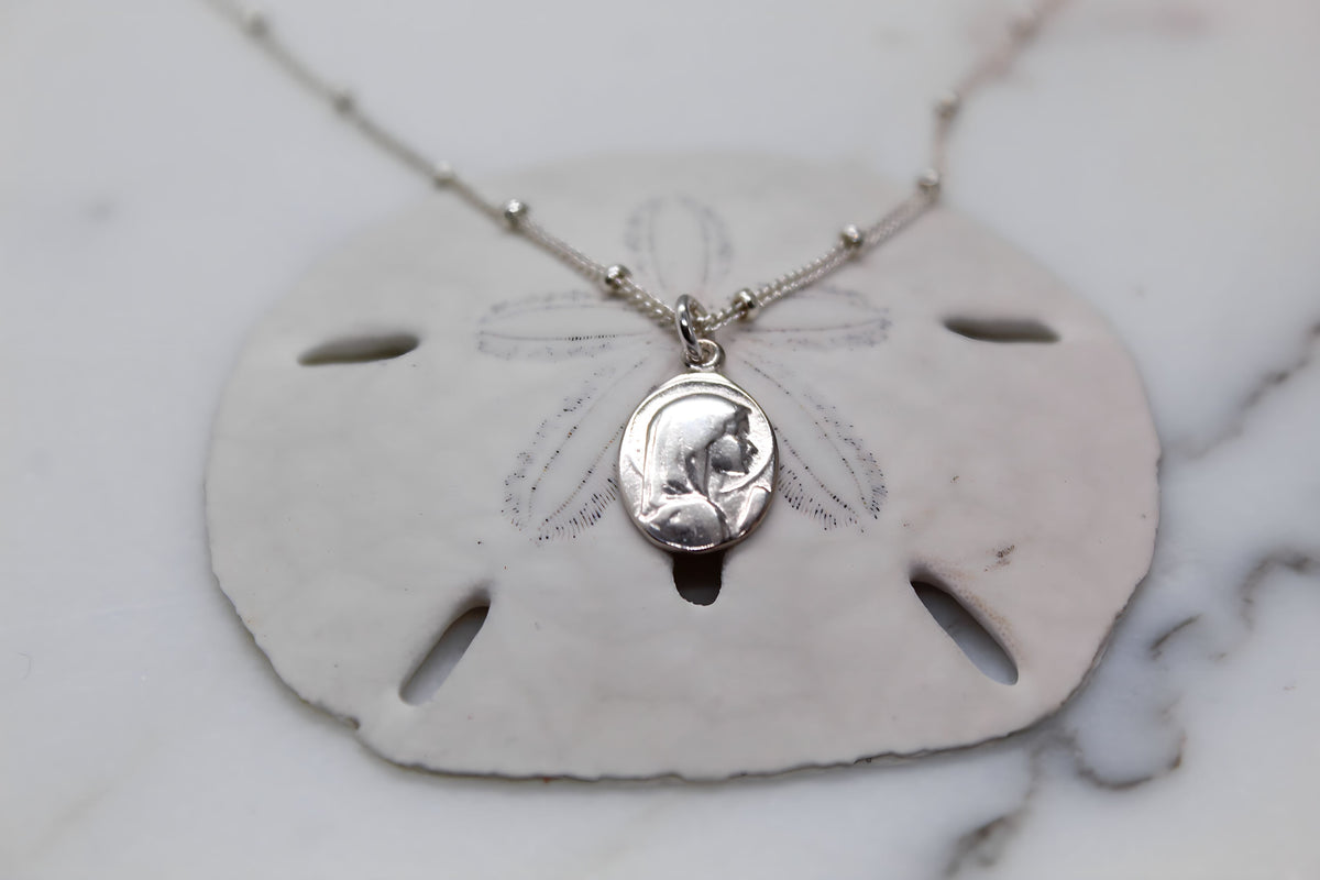 Mary Oval Sterling Silver Necklace
