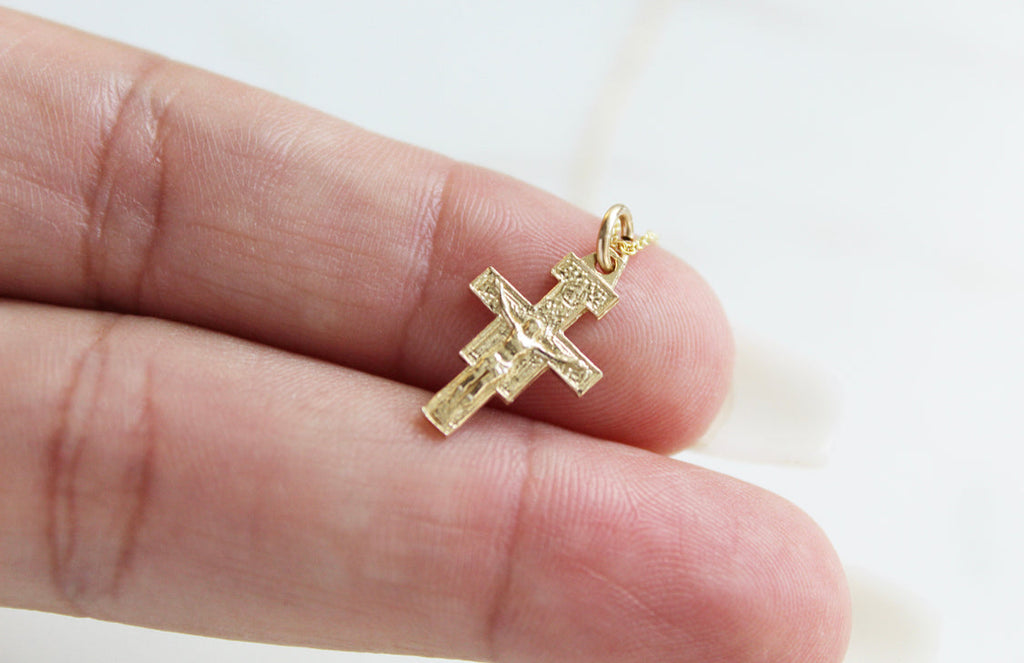 Damiano Crucifix Necklace 14K Gold