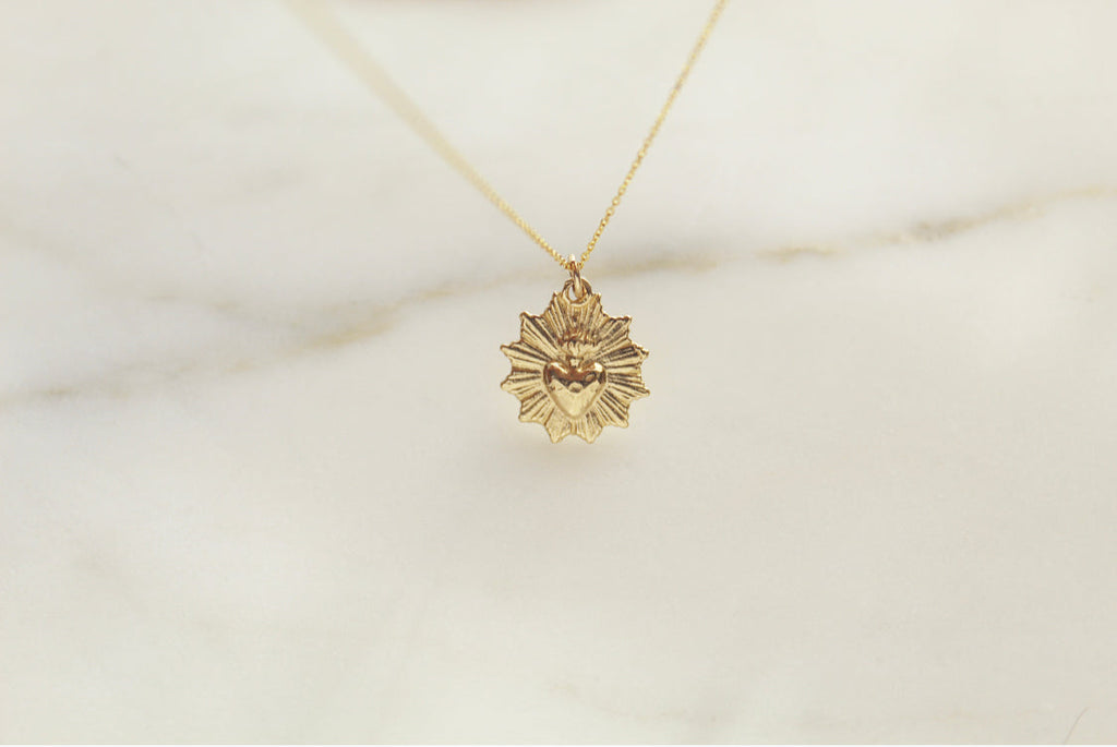 Most Sacred Heart minimalist scalloped necklace in 14k Gold