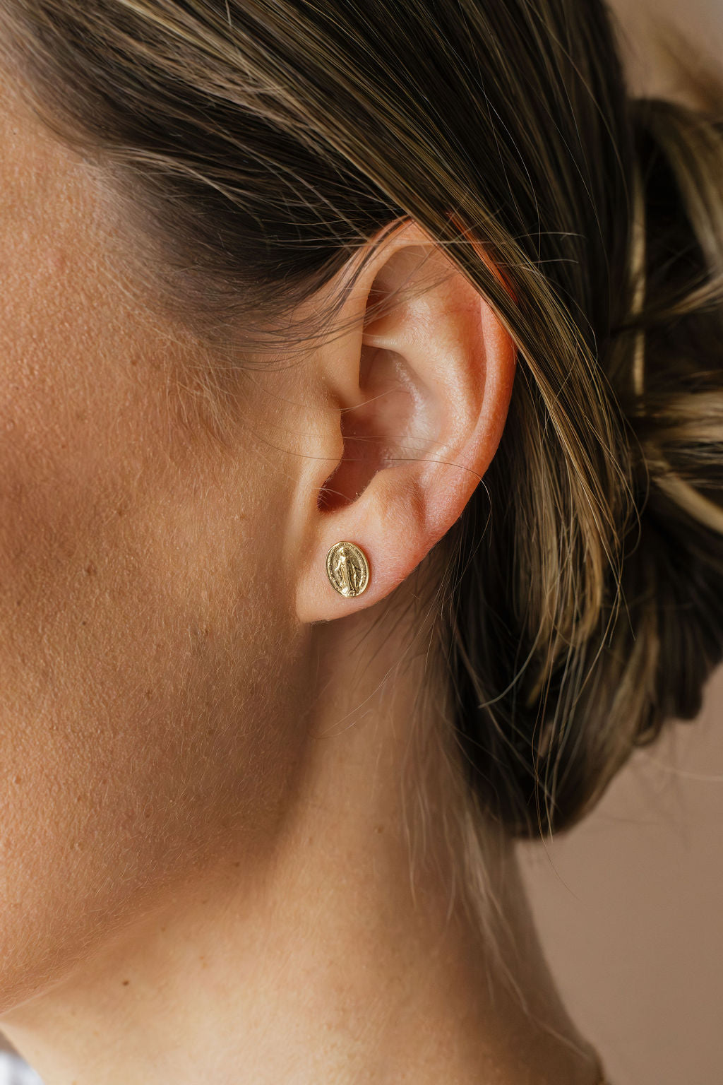 Miraculous Medal Earrings in Vermeil