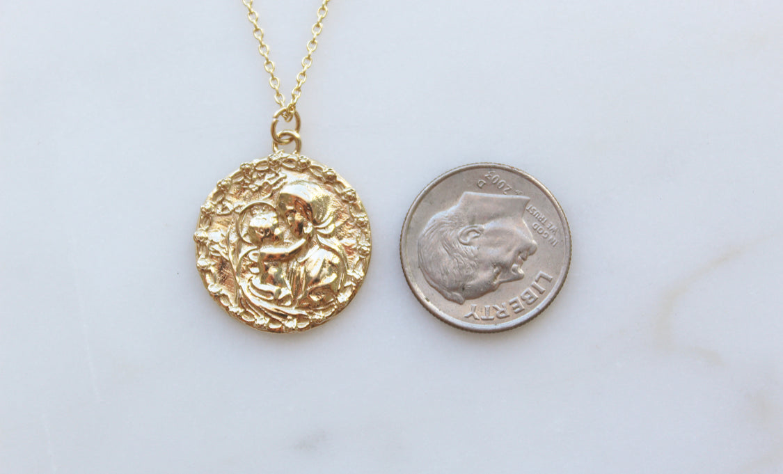 Mother and Child Necklace in 14K Yellow Gold