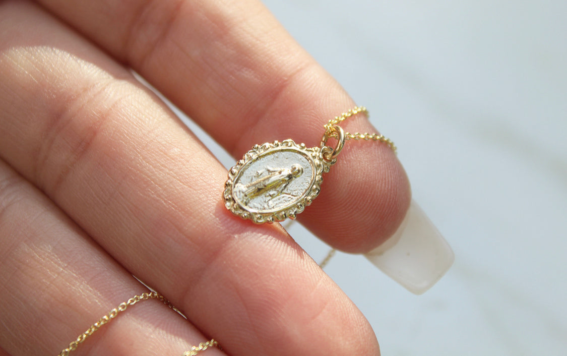 14k Gold Intricate Miraculous Medal