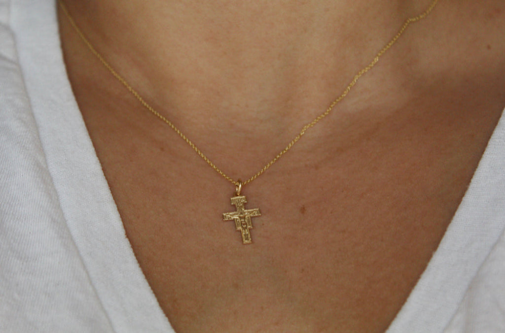 Damiano Crucifix Necklace 14K Gold