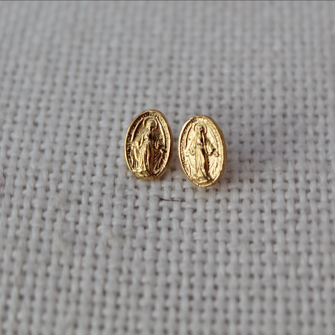Miraculous Medal Earrings in Vermeil