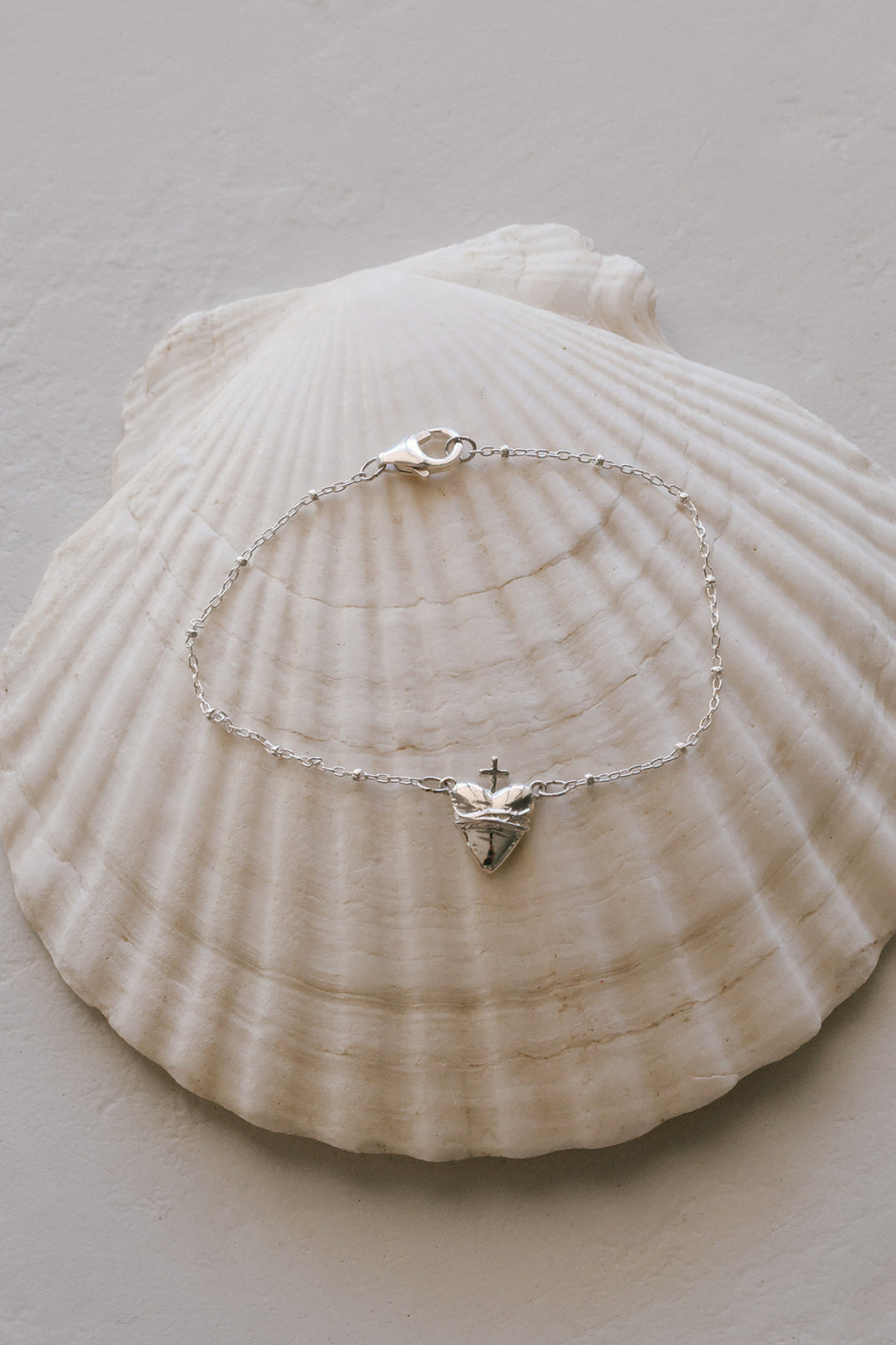 Sacred Heart of Jesus Bracelet in Sterling Silver