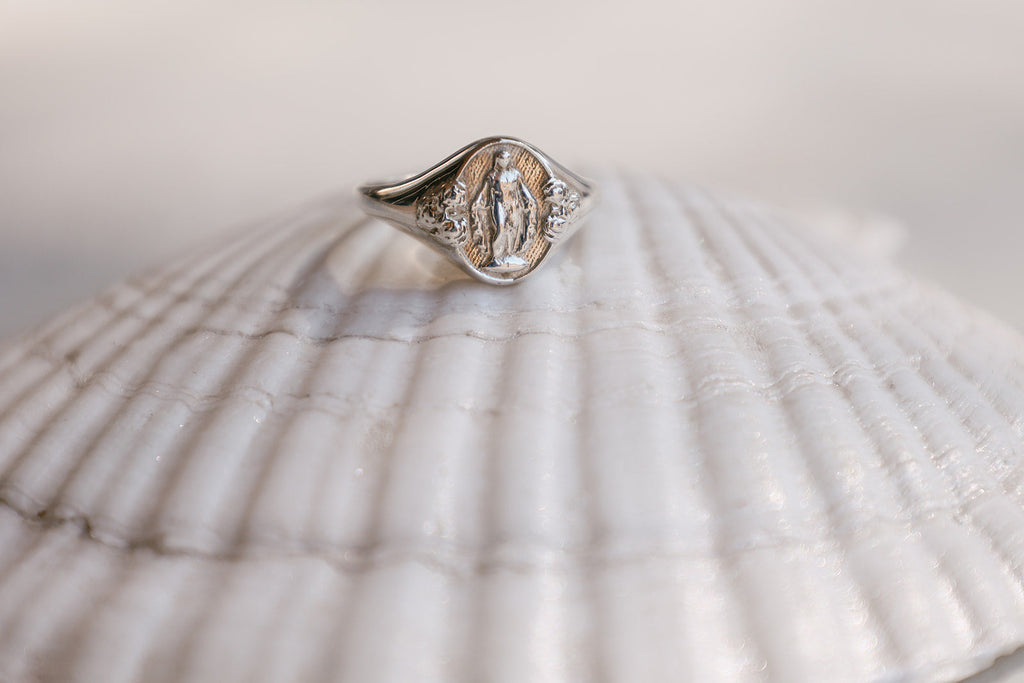 Miraculous Medal Signet Ring in 925 Sterling Silver
