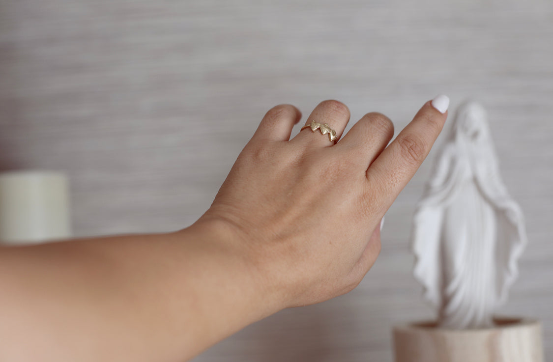 Holy Family Hearts® Ring in 14k Yellow Gold