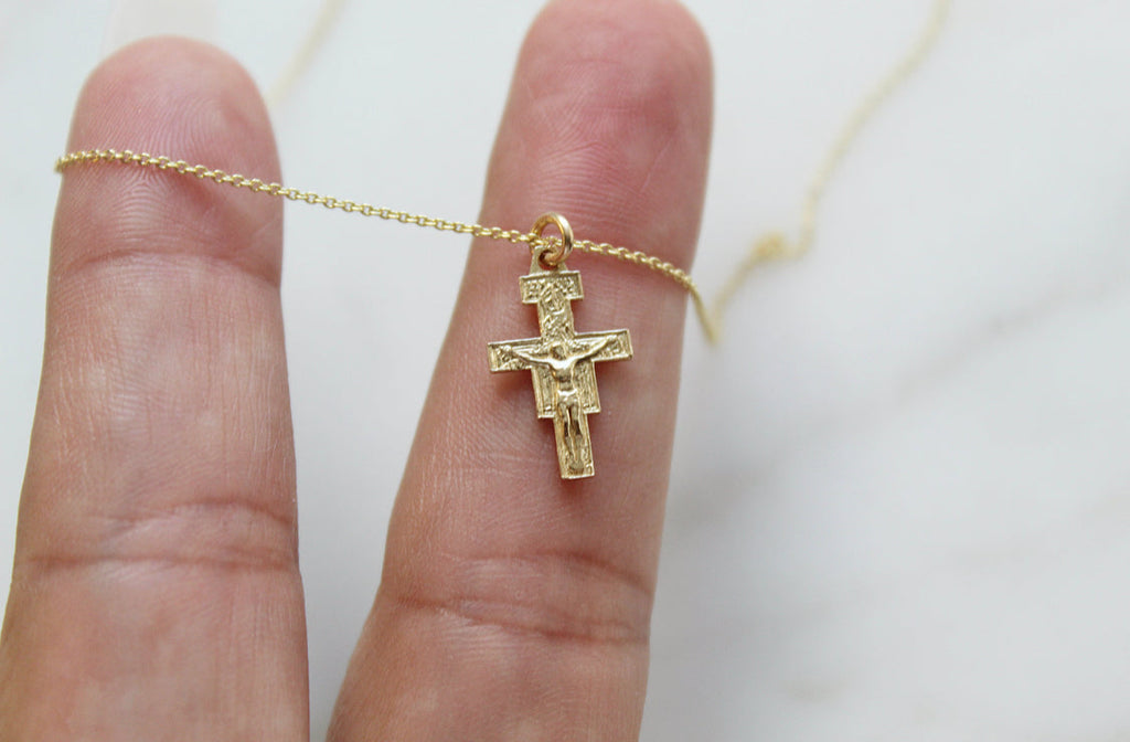 Damiano Crucifix Necklace 14K Gold
