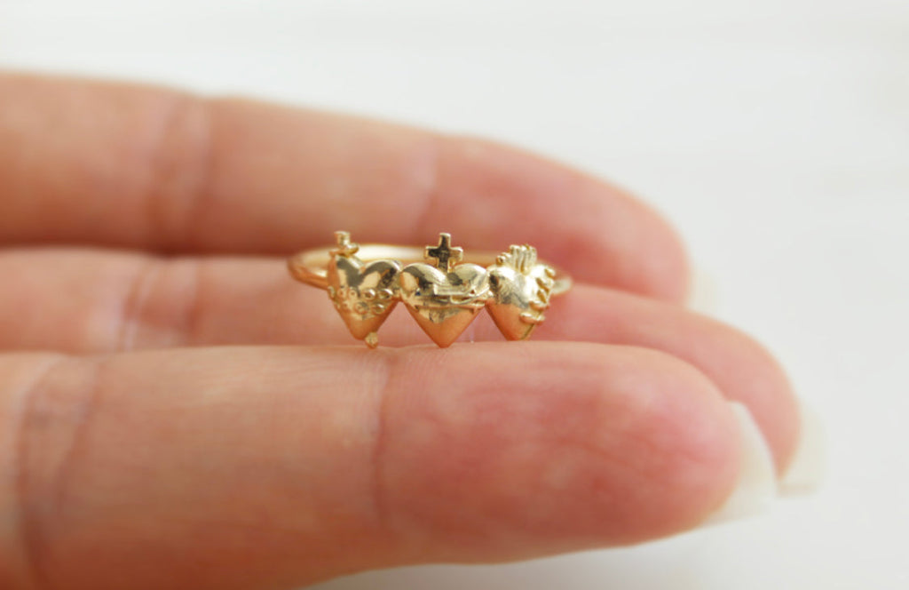Holy Family Hearts® Ring in 14k Yellow Gold