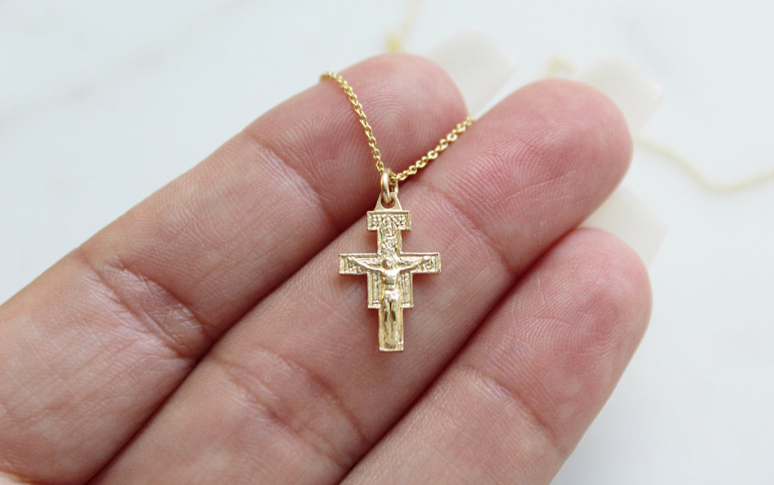 Damiano Crucifix Necklace 14K Gold