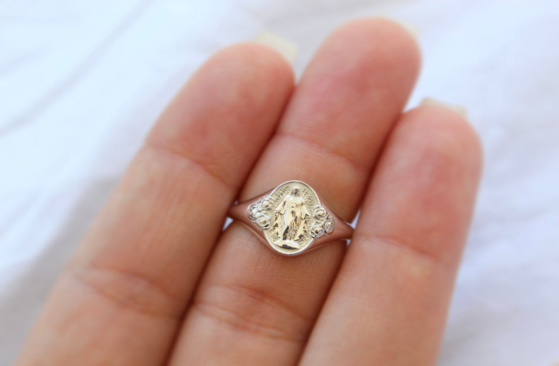 Miraculous Medal Signet Ring in 925 Sterling Silver