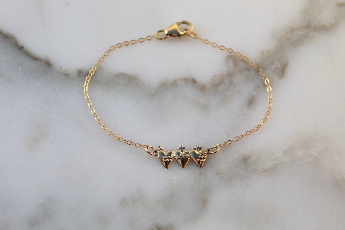 Holy Family Hearts® Bracelet In Polished Brass Tiny Version
