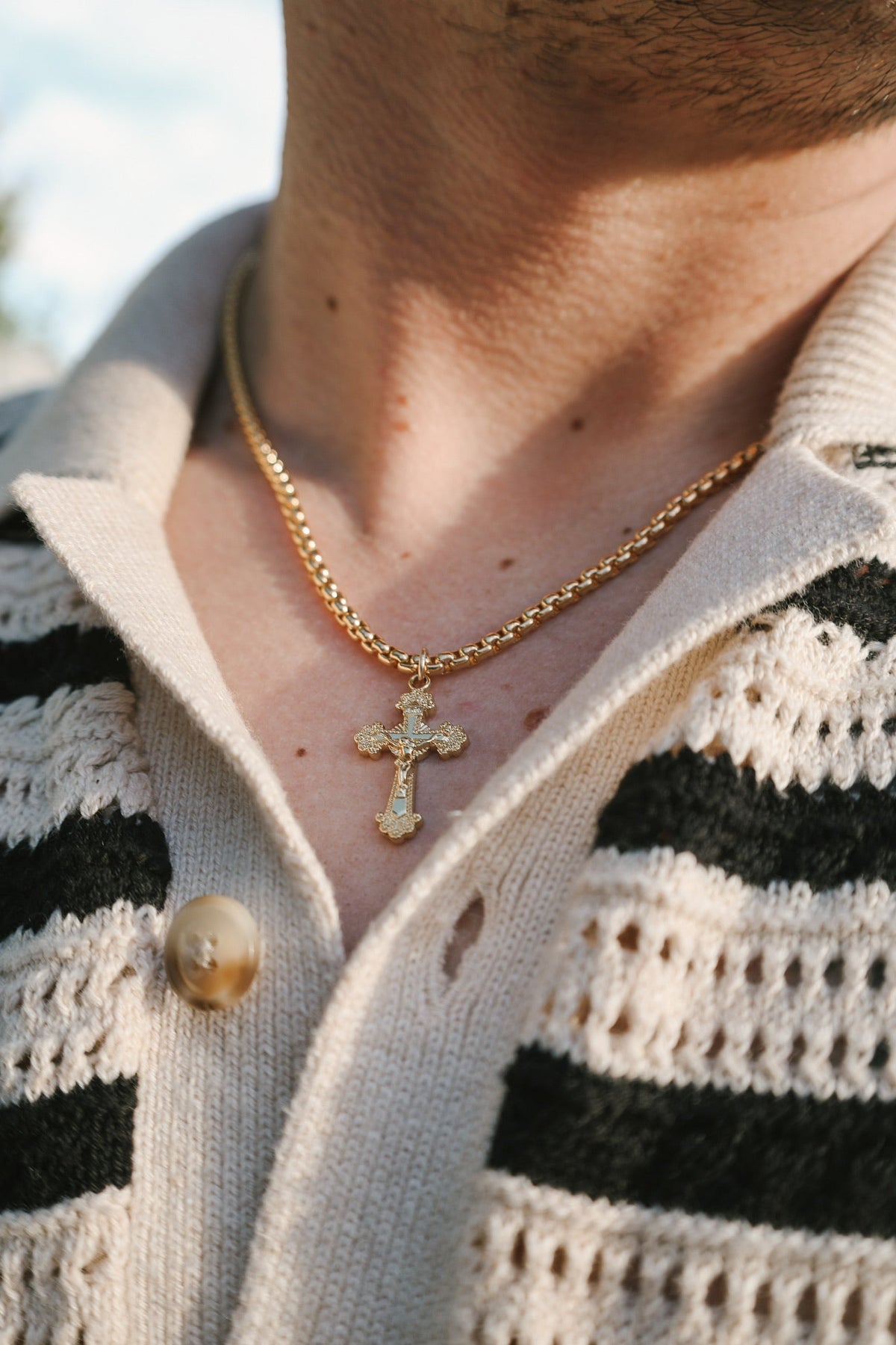 Men’s Crucifix Necklace