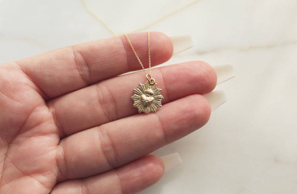 Most Sacred Heart minimalist scalloped necklace in 14k Gold
