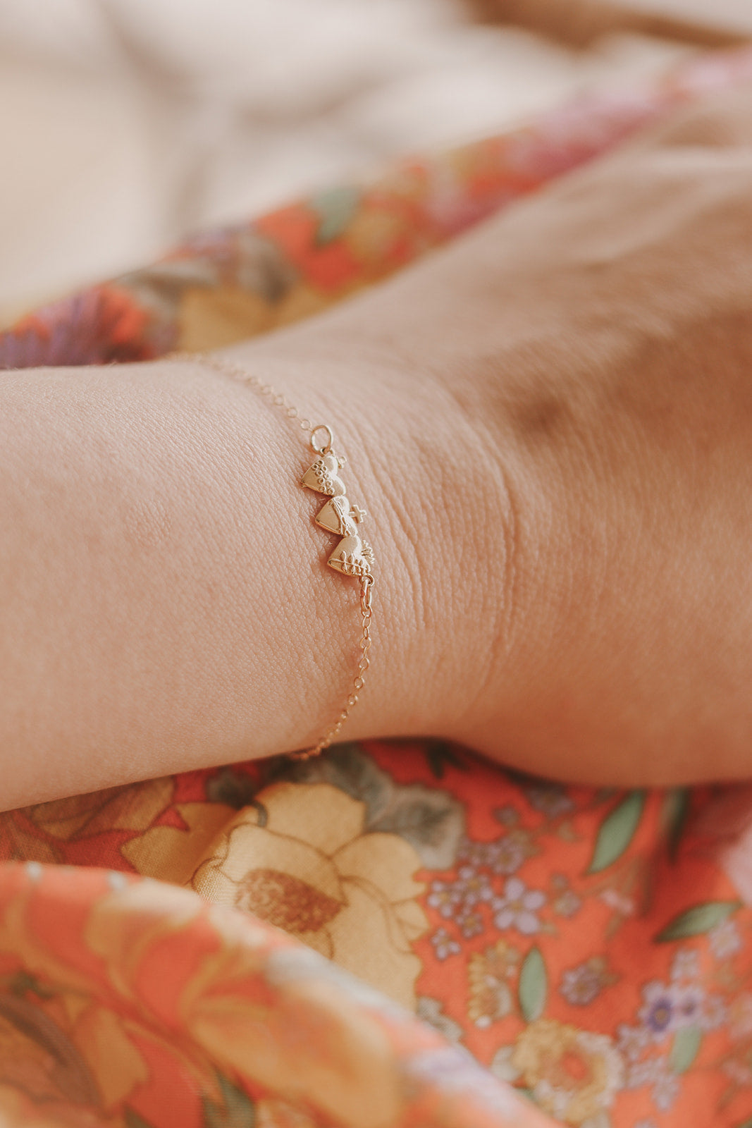 Holy Family Hearts® Bracelet In Polished Brass Tiny Version