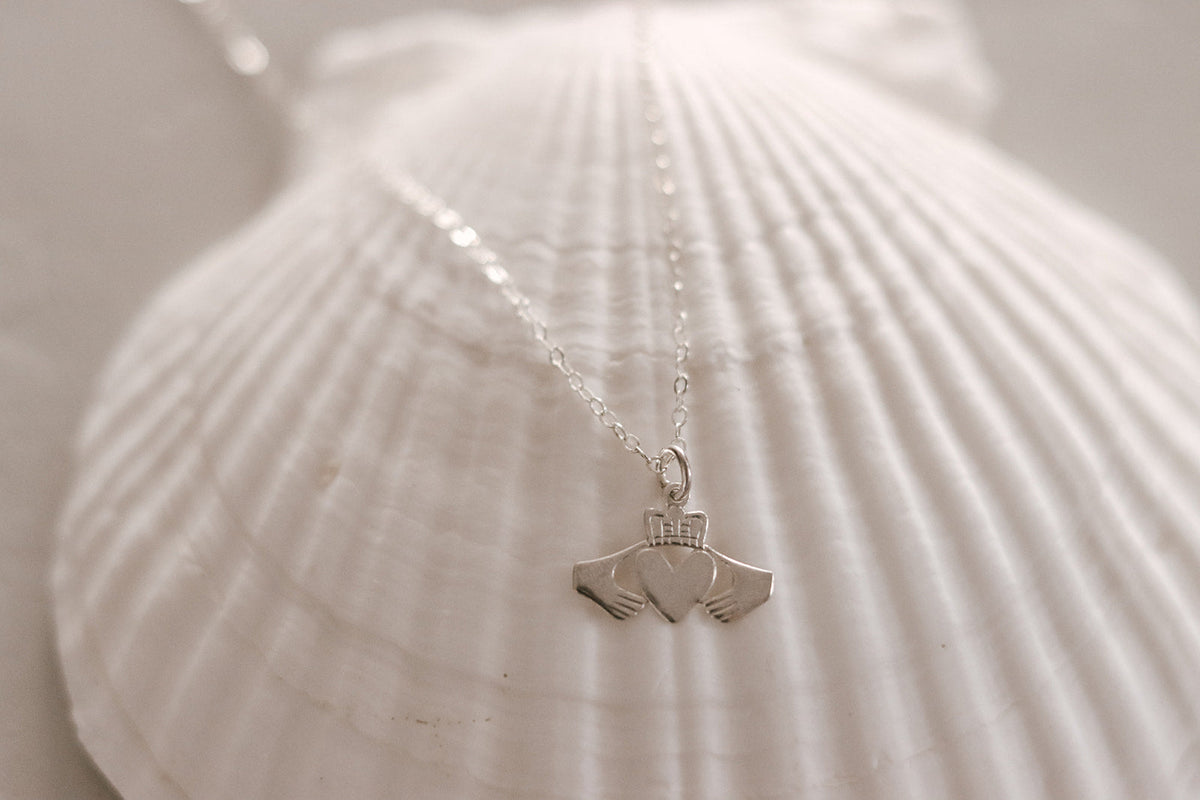 Claddagh Necklace in Silver