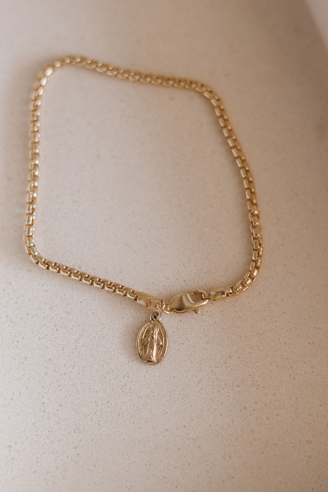 14k Gold Stella Miraculous Medal Bracelet