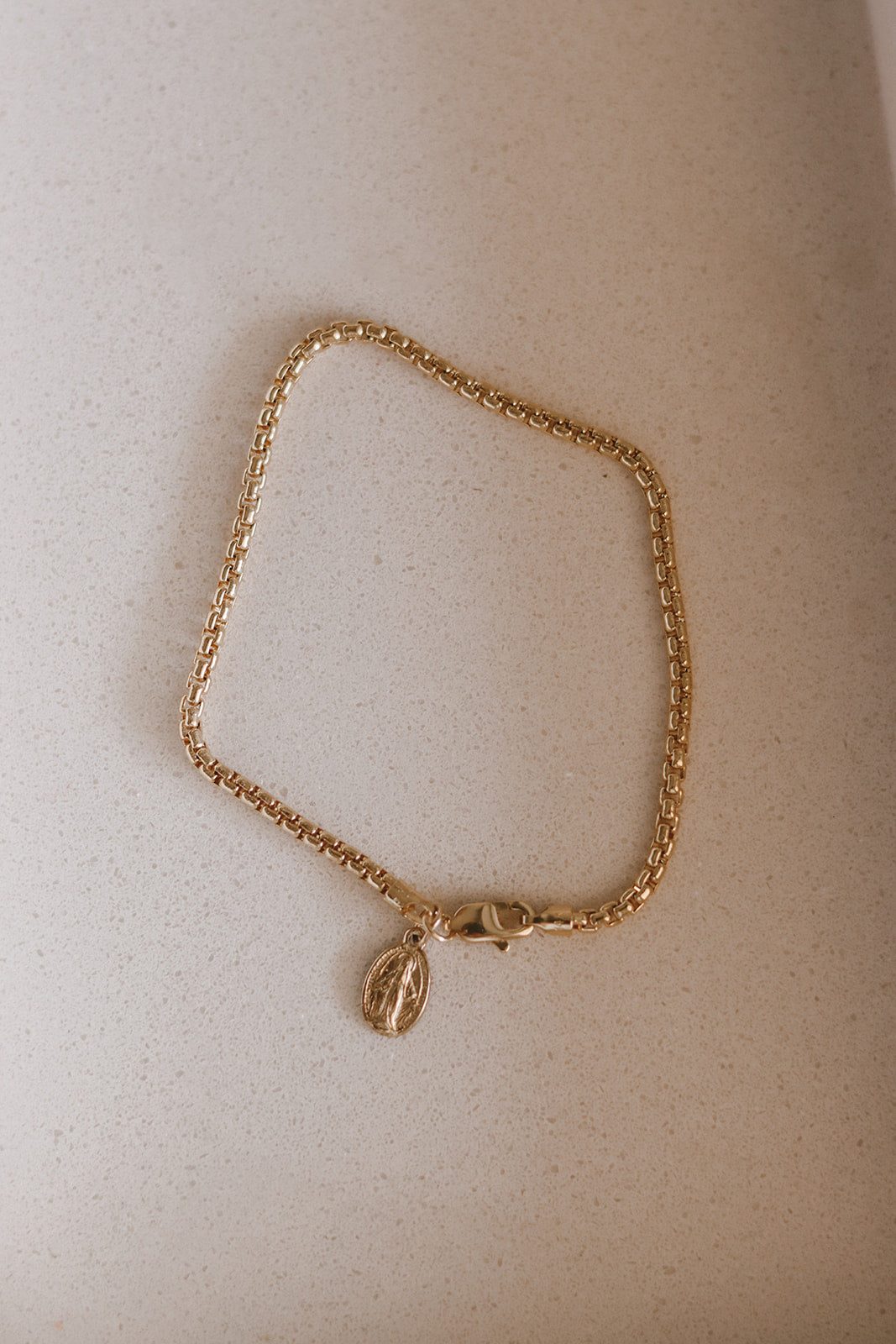 14k Gold Stella Miraculous Medal Bracelet