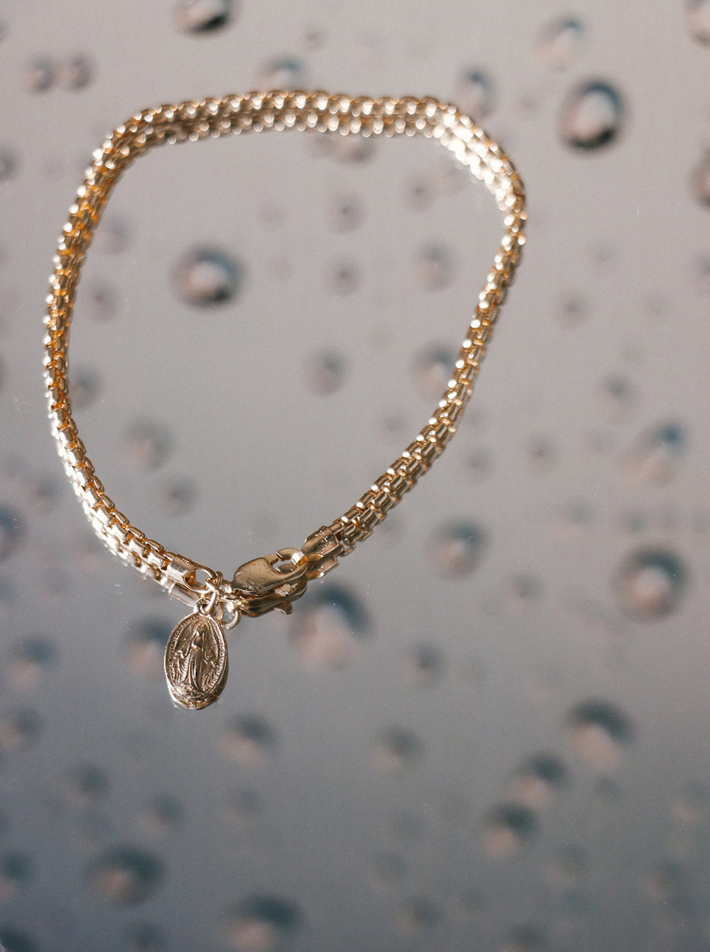 14k Gold Stella Miraculous Medal Bracelet