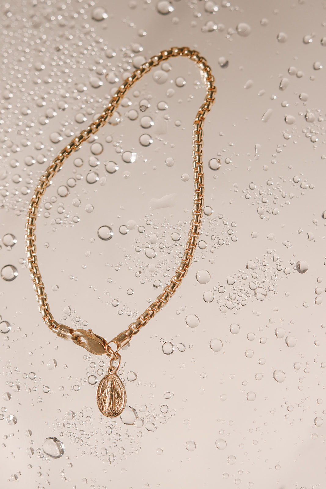 14k Gold Stella Miraculous Medal Bracelet