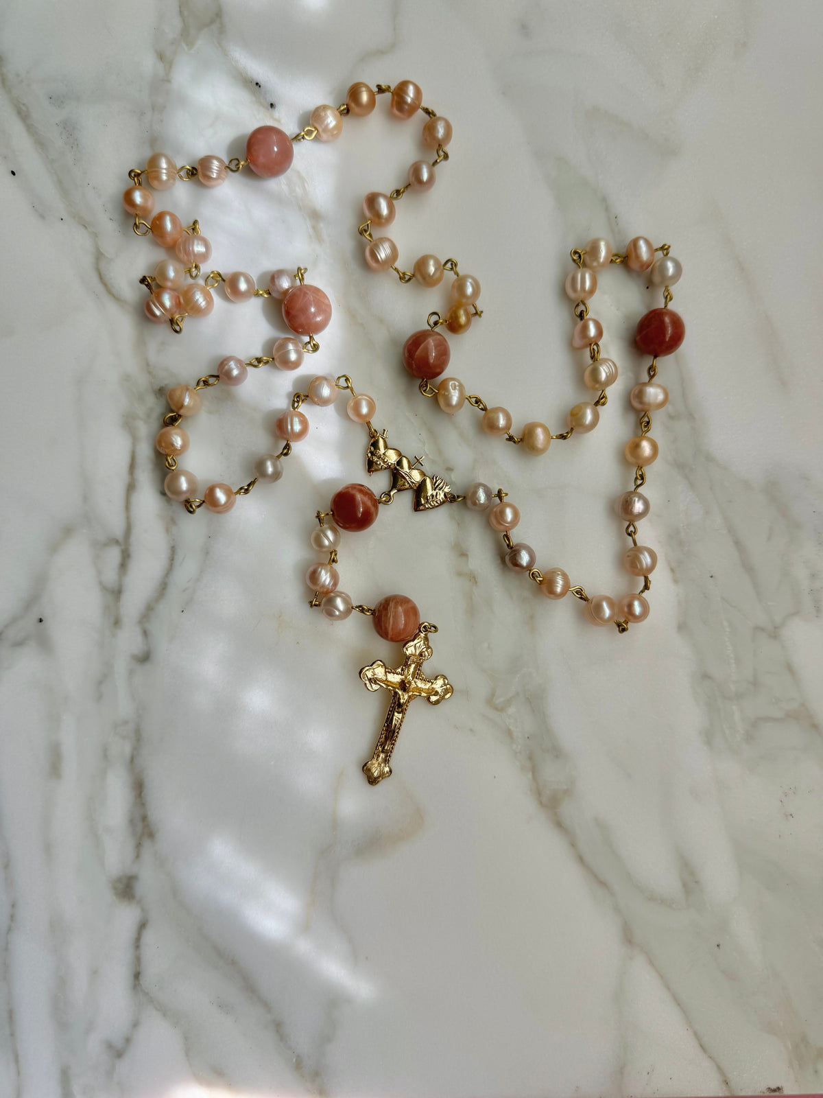 Holy Family Hearts® Rosary III Pearl
