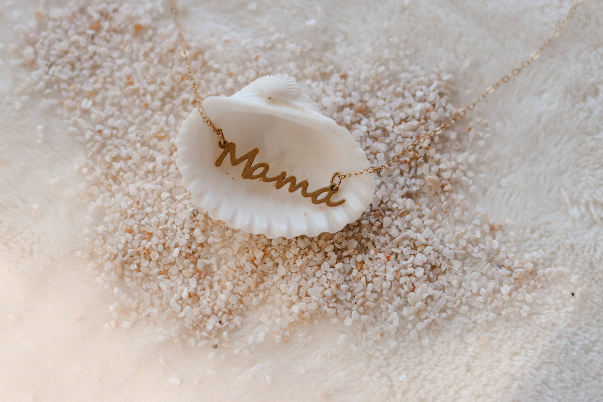 Mama Necklace