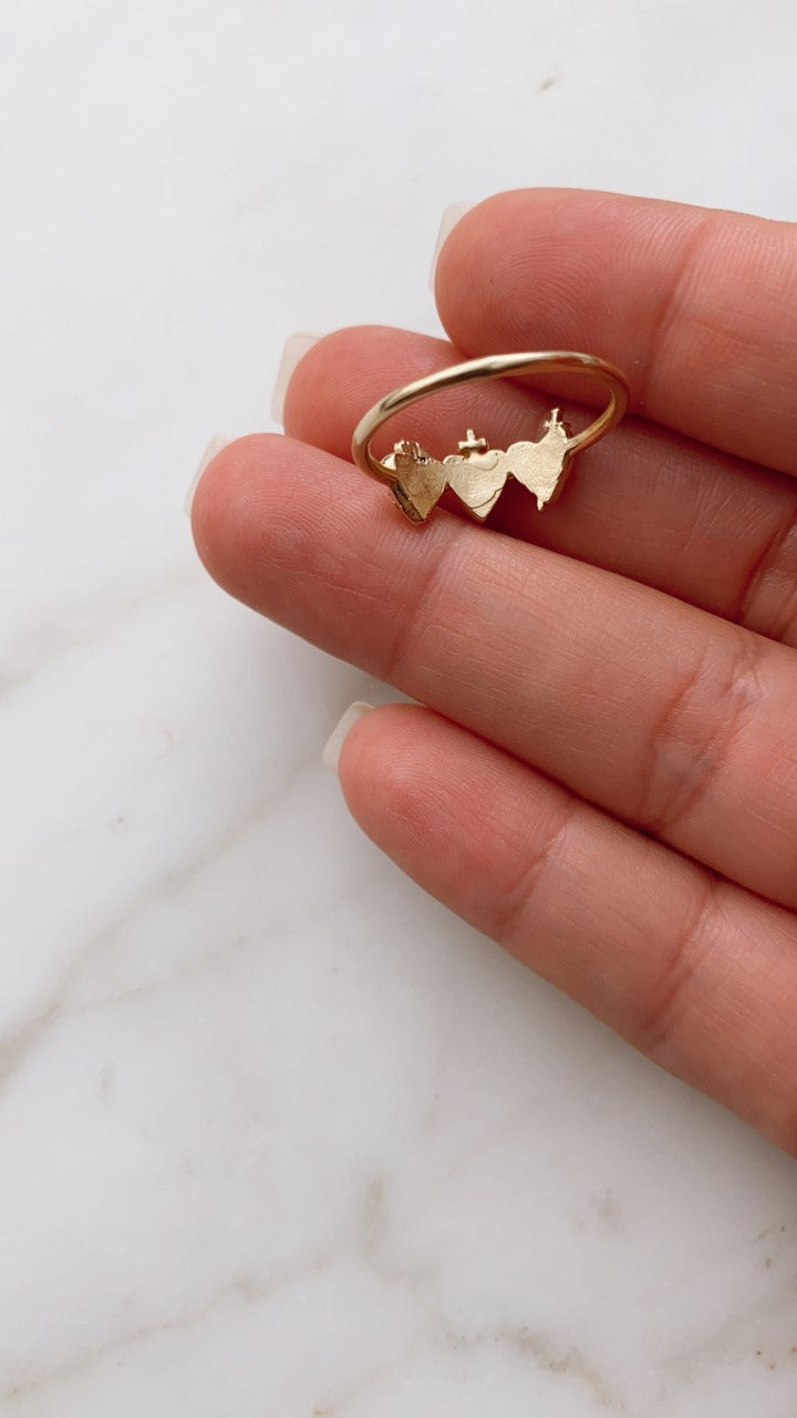 Holy Family Hearts® Ring in 14k Yellow Gold