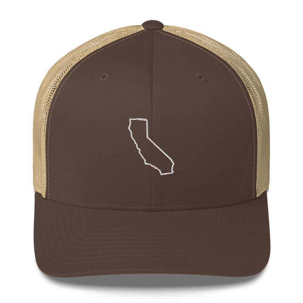 California Golf Trucker Hat — Mesh-Back Snapback Cap