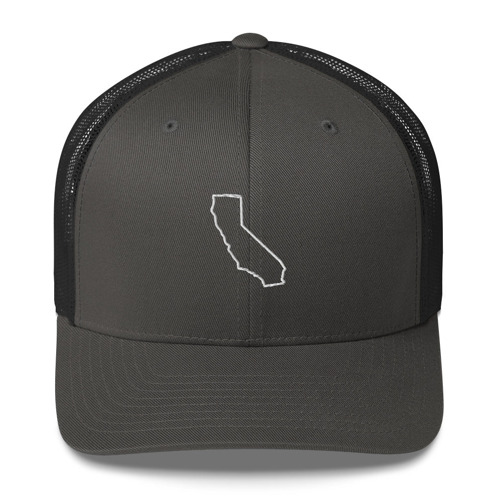 California Golf Trucker Hat — Mesh-Back Snapback Cap