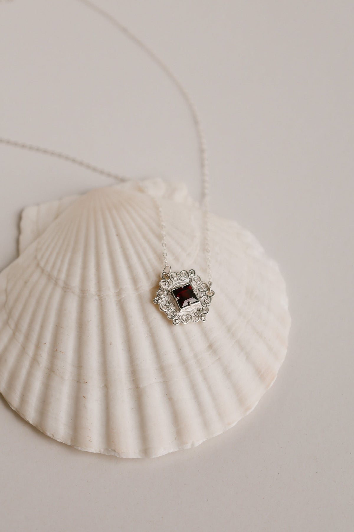Dwell Necklace | Sterling Silver