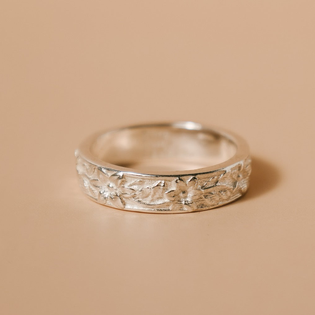 Lilium Ring | Sterling Silver