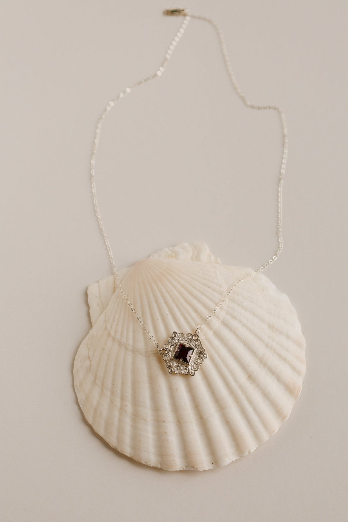 Dwell Necklace | Sterling Silver
